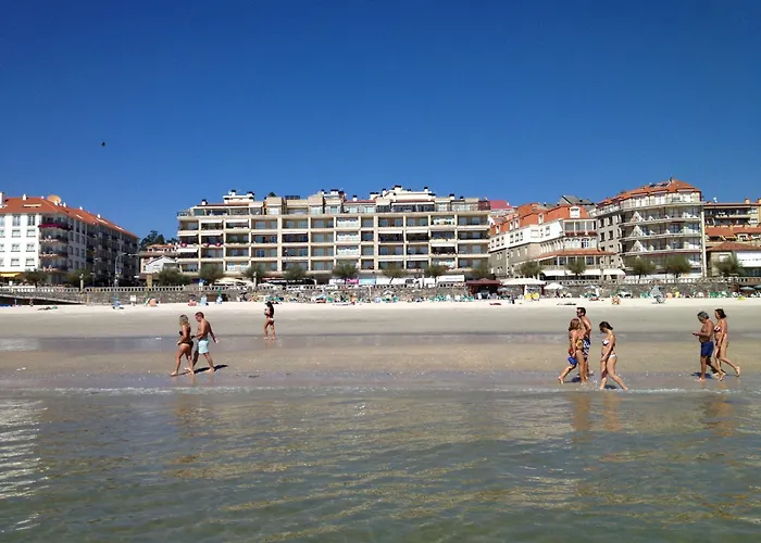 Flat Select Playa Silgar * سانكسينكسو